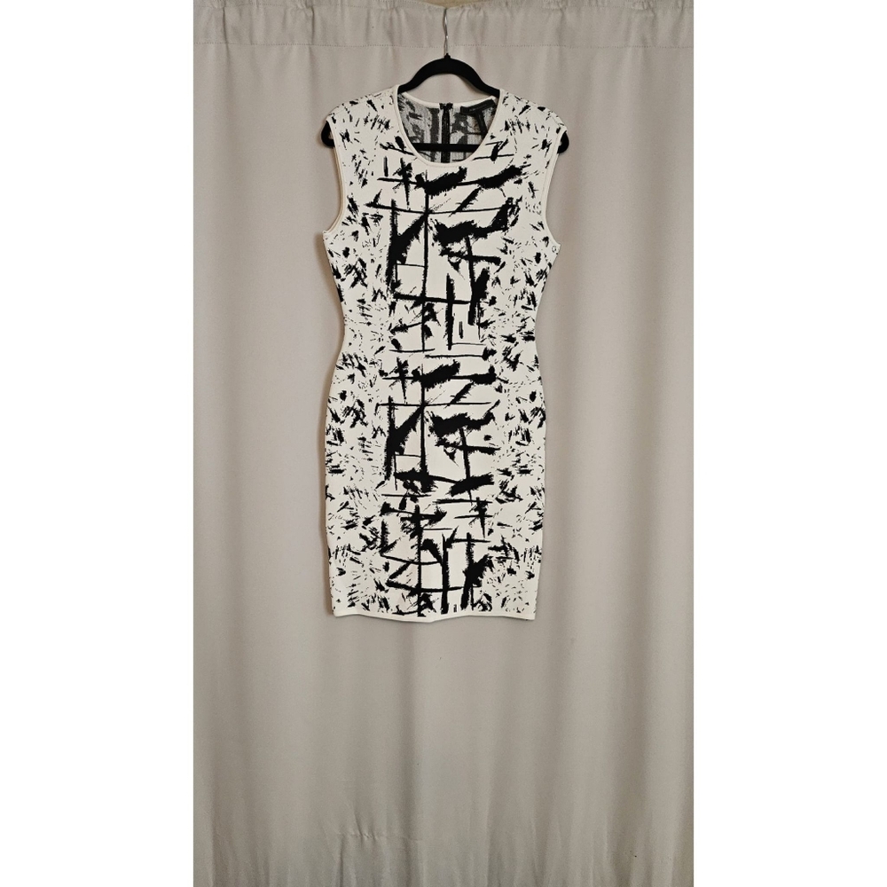 BCBGMaxAzria Black & White Abstract Midi Sheath Dress